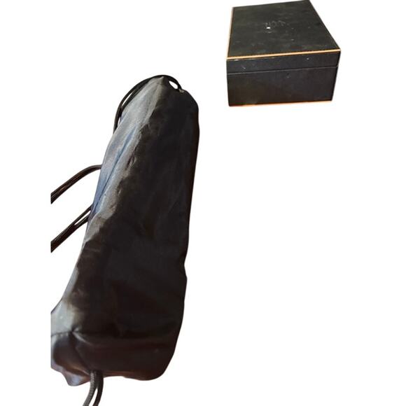 Sony Camera Tripod VCT-R100 with 3-Way Pan-Tilt for Phone, Camera, Camcorder - Picture 9 of 9